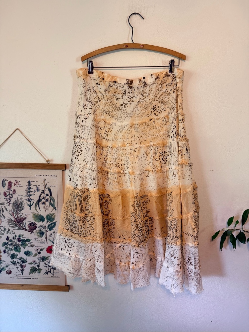 Metro Wear - Large - Cream and Tan Tiered Maxi Skirt - Picture 9 of 12
